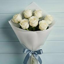 Букет 7 Белых роз Эдлесс Лав в Вольное