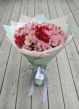 Букет цветов из:  Альстромерии в Вольное