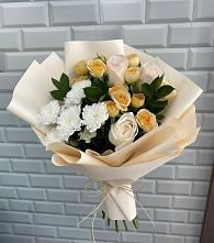 Букет цветов из:  Розы и Хризантемы в Вольное