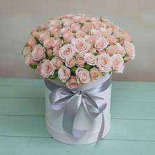 Цветочная композиция из Розы в шляпной коробке в Вольное