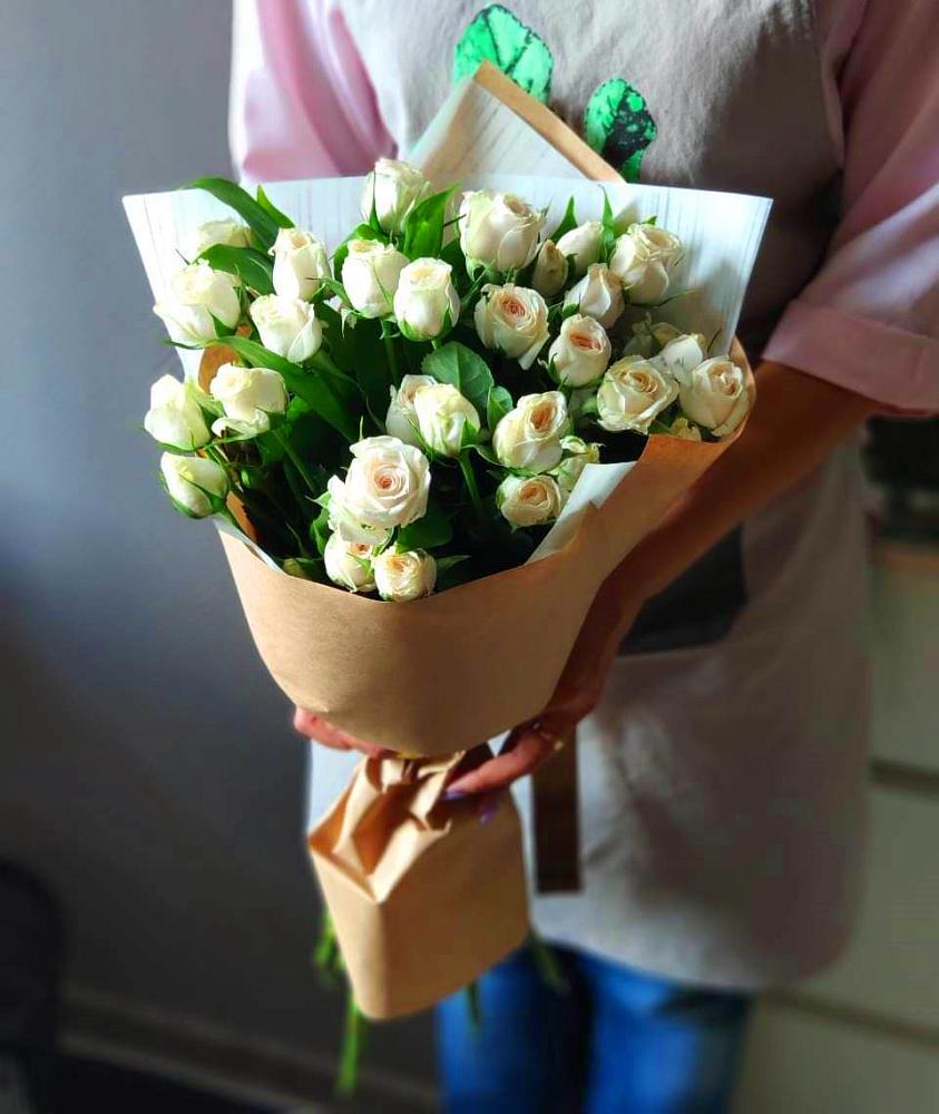 Букет цветов из: Розы в Вольное