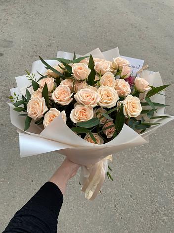 Букет Кремовые розы Латте в Вольное