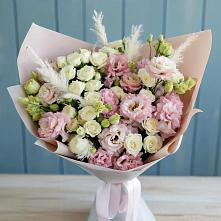 Букет цветов из:  Альстромерии и Розы в Вольное